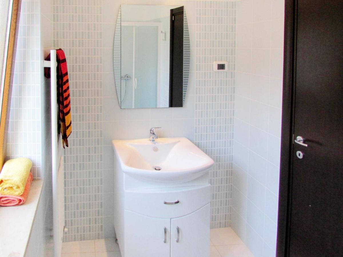 Apartment Lina - Pul458 By Interhome ชีชาน ภายนอก รูปภาพ